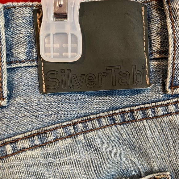 Men’s Silver Tab Jeans - Picture 7 of 9